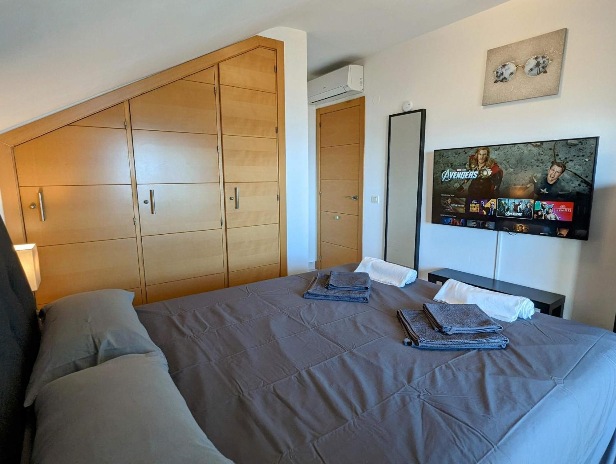 Modern Penthouse Apartment - 1 Min From The Beach Fuengirola Exteriör bild