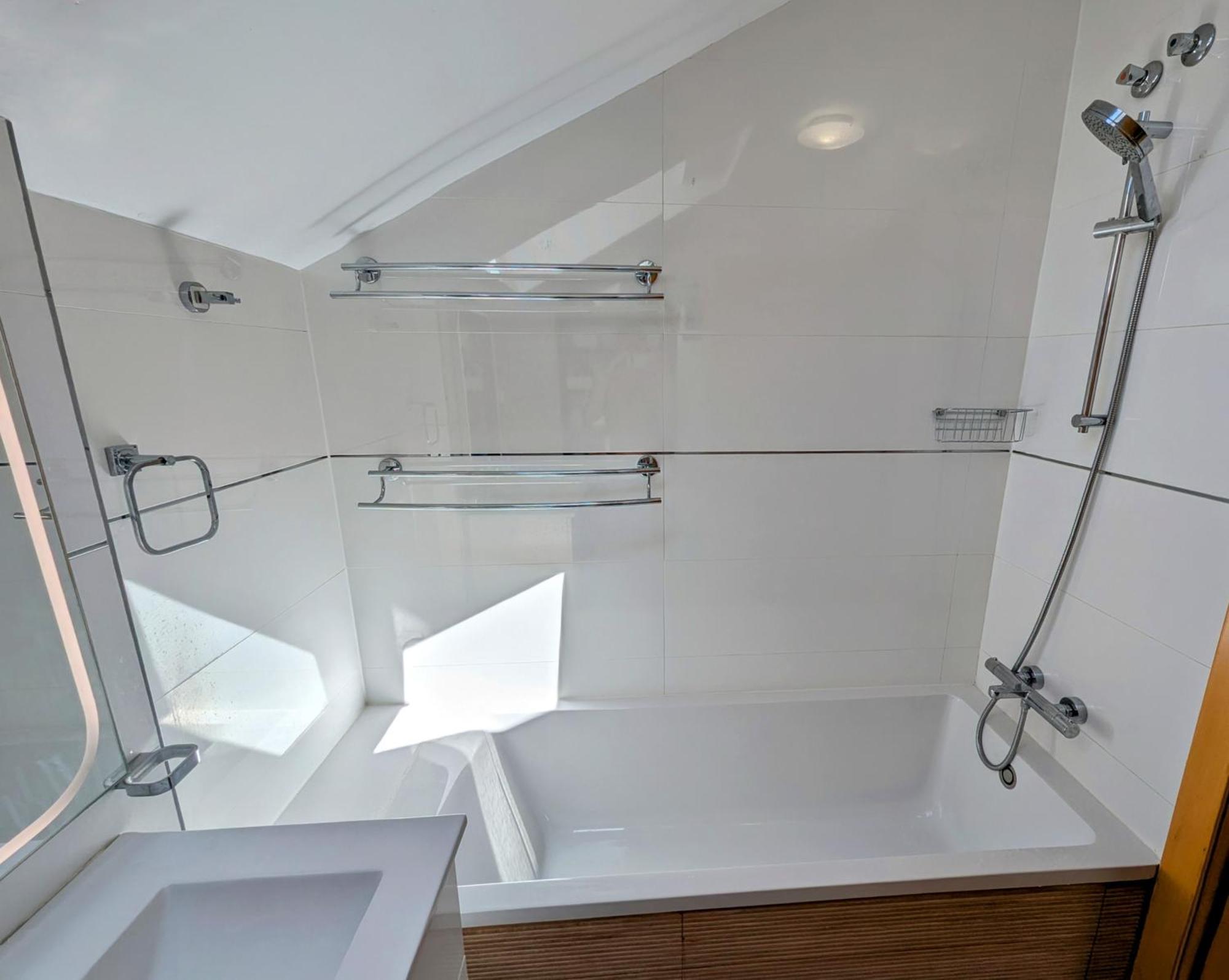 Modern Penthouse Apartment - 1 Min From The Beach Fuengirola Exteriör bild