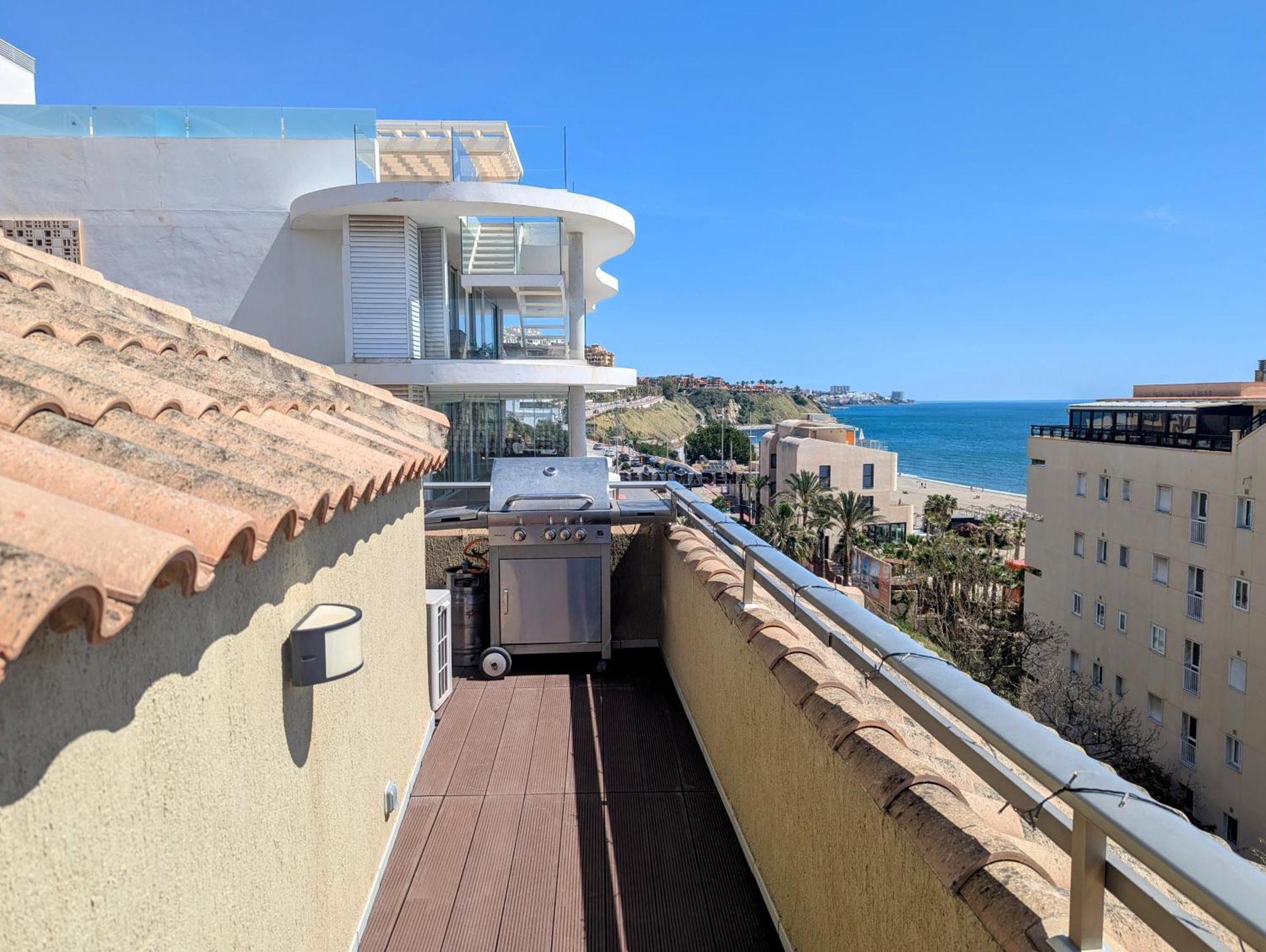 Modern Penthouse Apartment - 1 Min From The Beach Fuengirola Exteriör bild